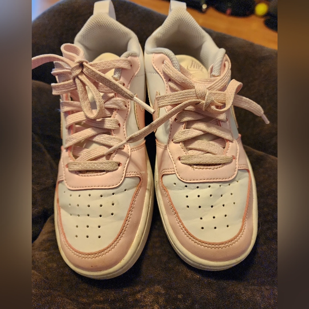 Nike Kids Pink and White Sneakers